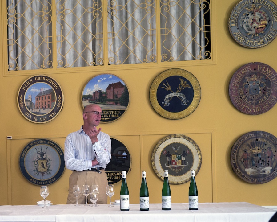 Egon Müller er en af de helt store vinmagere i Mosel, og han var mødt op på Sølyst for at fortælle om sine vine. 
