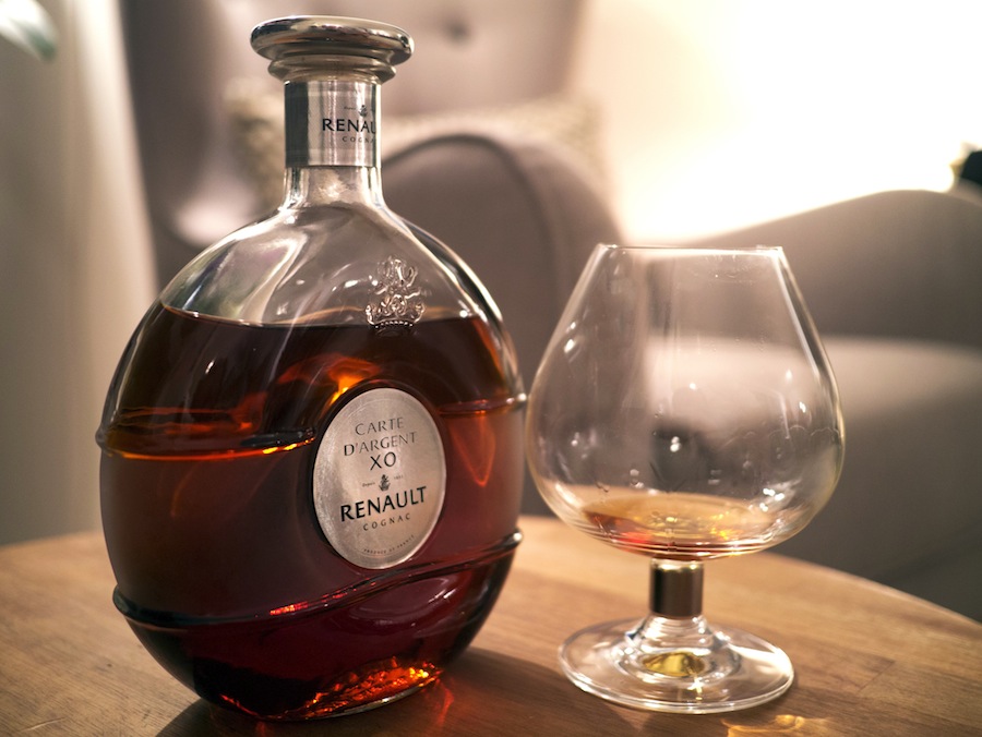 Cognac er den klassiske afrunding på et godt måltid, og Renault Carte d'Argent XO er for dig, der ønsker den ægte vare