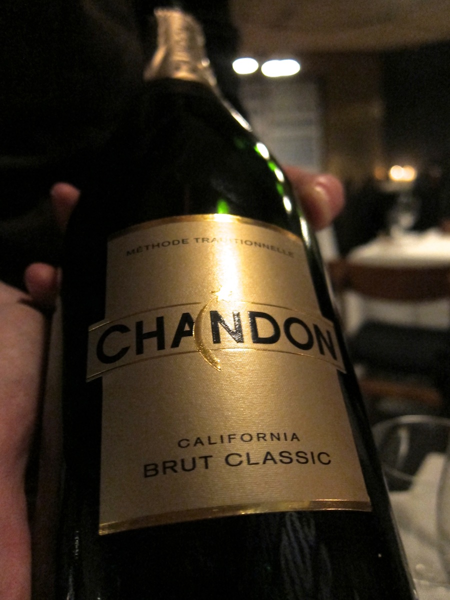 Chandon, søsterhus til Moët & Chandon - pinot noir-domineret champagnestil i den kraftige ende af skalaen. 