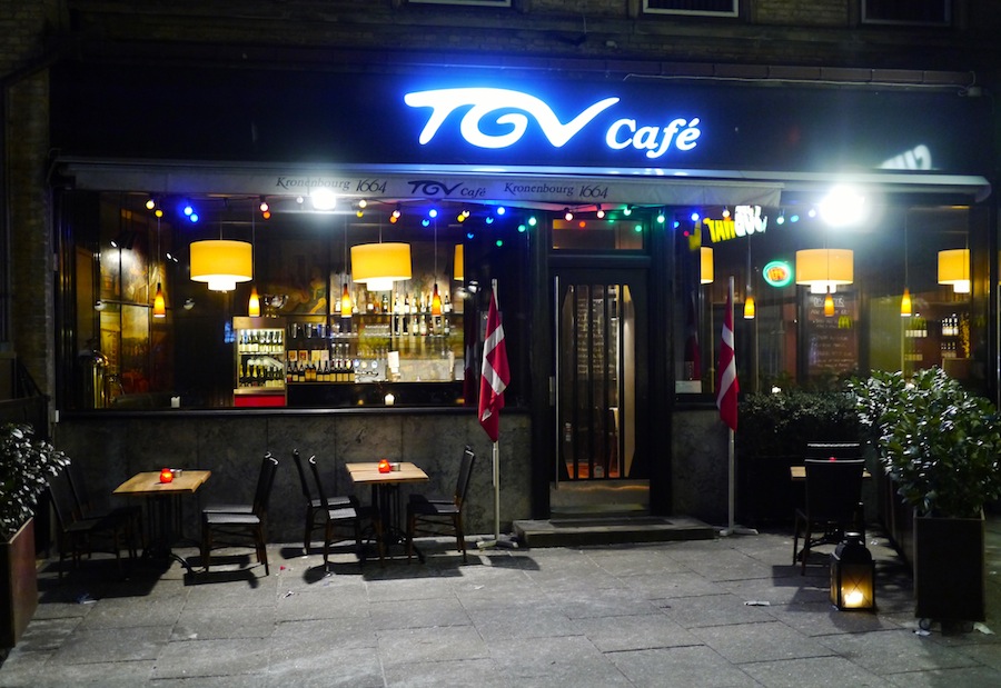 TGV Café ligger lige ved Aarhus Banegård.