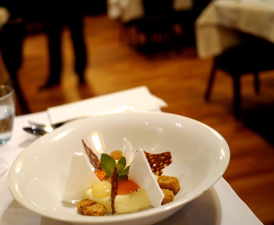 En fin creme caramel.